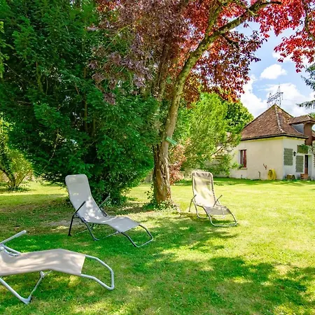 בית הארחה La Maison T&m 4*