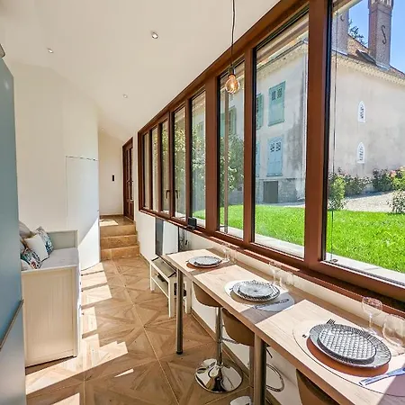 La Maison T&m בית הארחה 4*