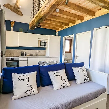 La Maison T&m 4* Dosches